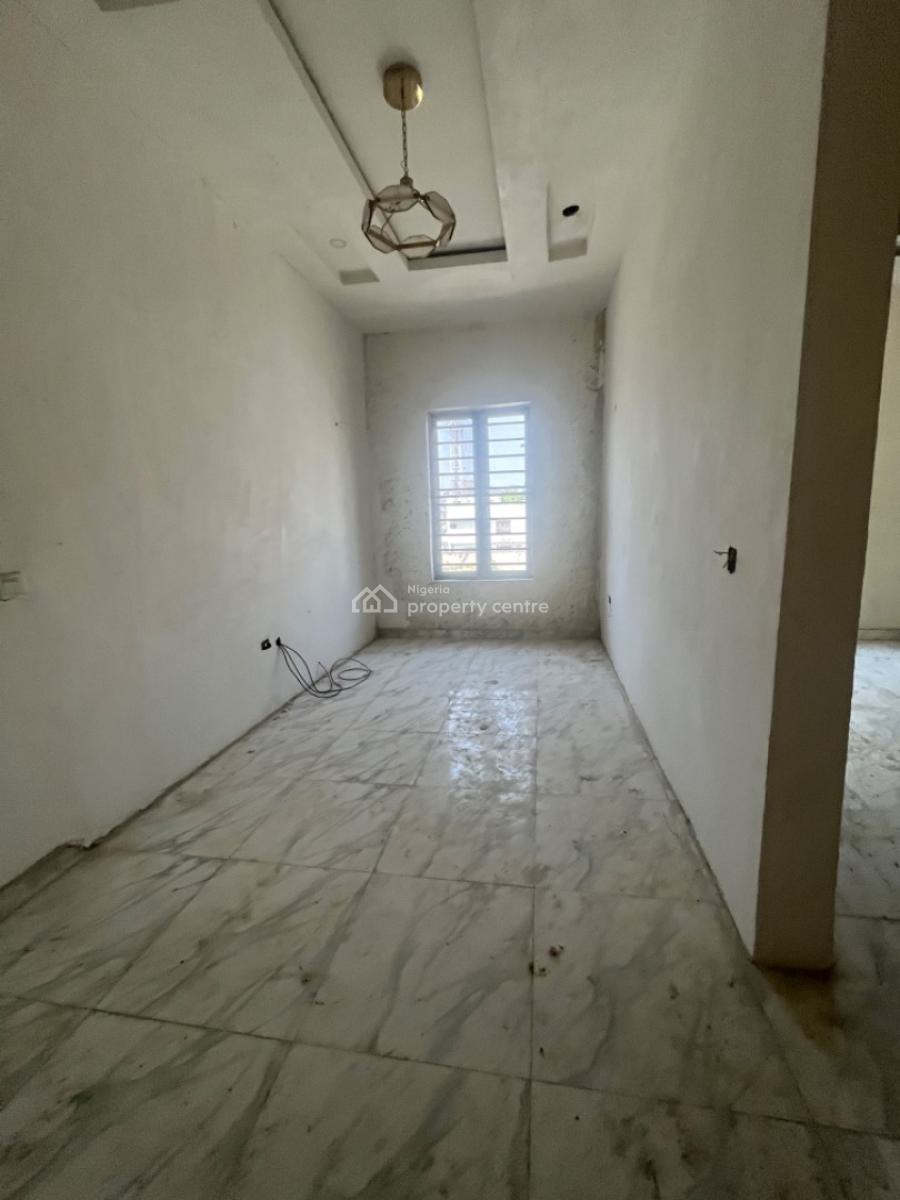 Newly Renovated Four Bedroom Townhome with Excellent Facilities, Ebejige Close, Lekki, Lagos, House for Rent