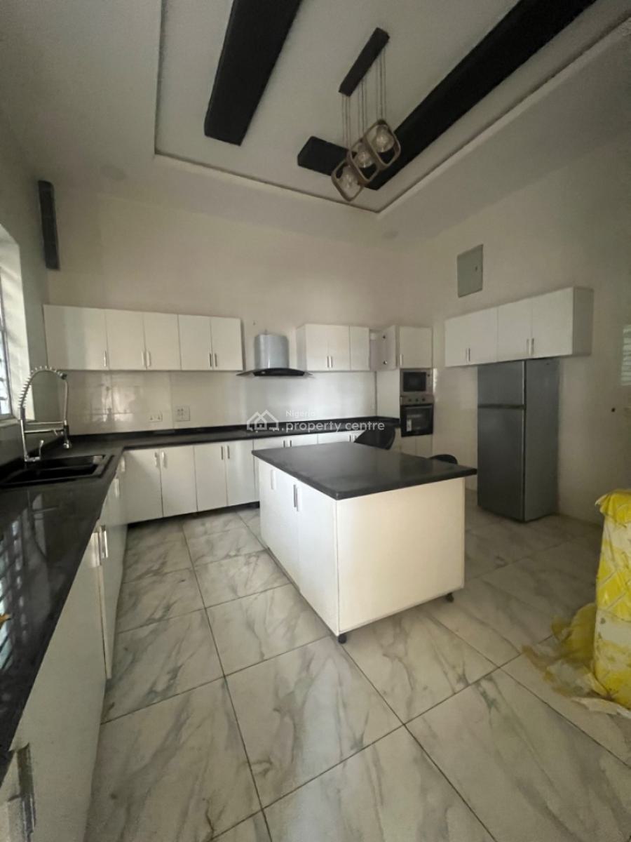 Newly Renovated Four Bedroom Townhome with Excellent Facilities, Ebejige Close, Lekki, Lagos, House for Rent