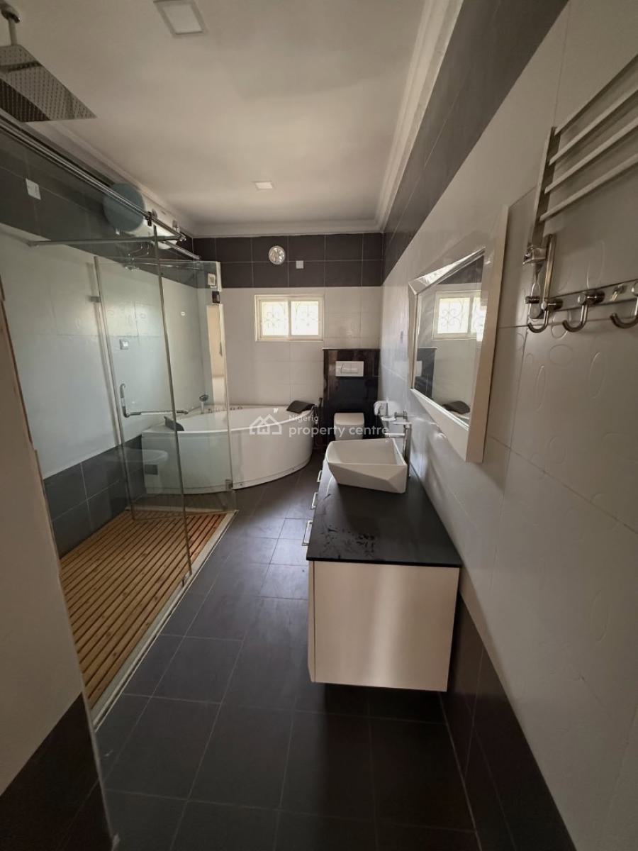 Regal 5bedroom Detached Villa and Penthouse, Maitama District, Abuja, Detached Duplex for Sale