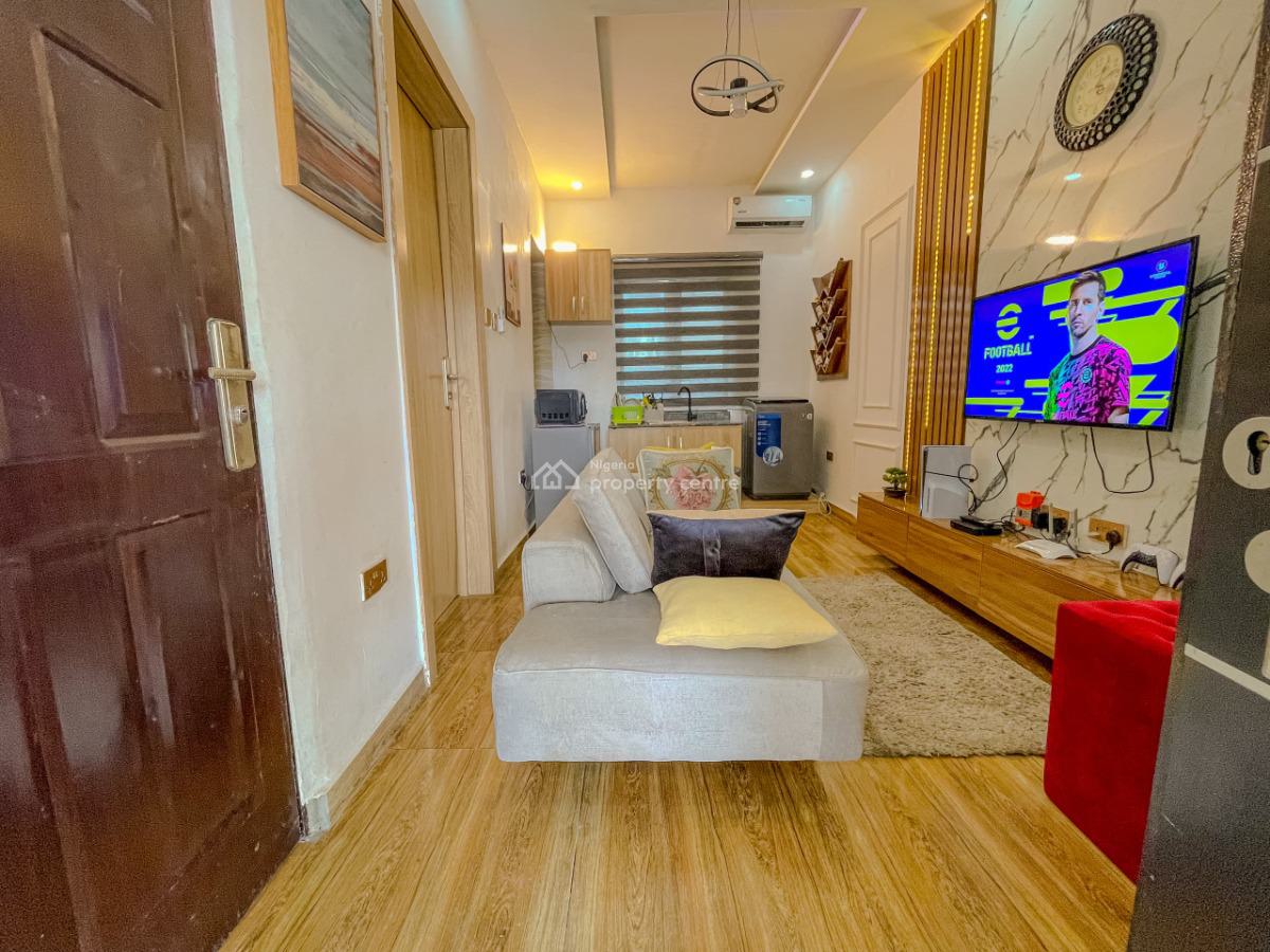 1 Bedroom Orchid Road, Orchid Lekki, Lekki, Lagos, Self Contain (single Rooms) Short Let