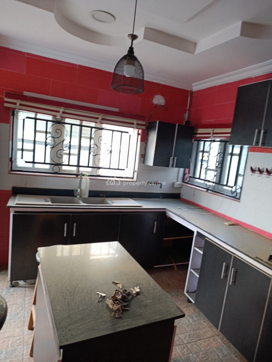 4 Bedroom Bungalow on a Plot of Land in a Gated Estate, Akilapa Estate, Jericho, Ibadan, Oyo, Detached Bungalow for Sale