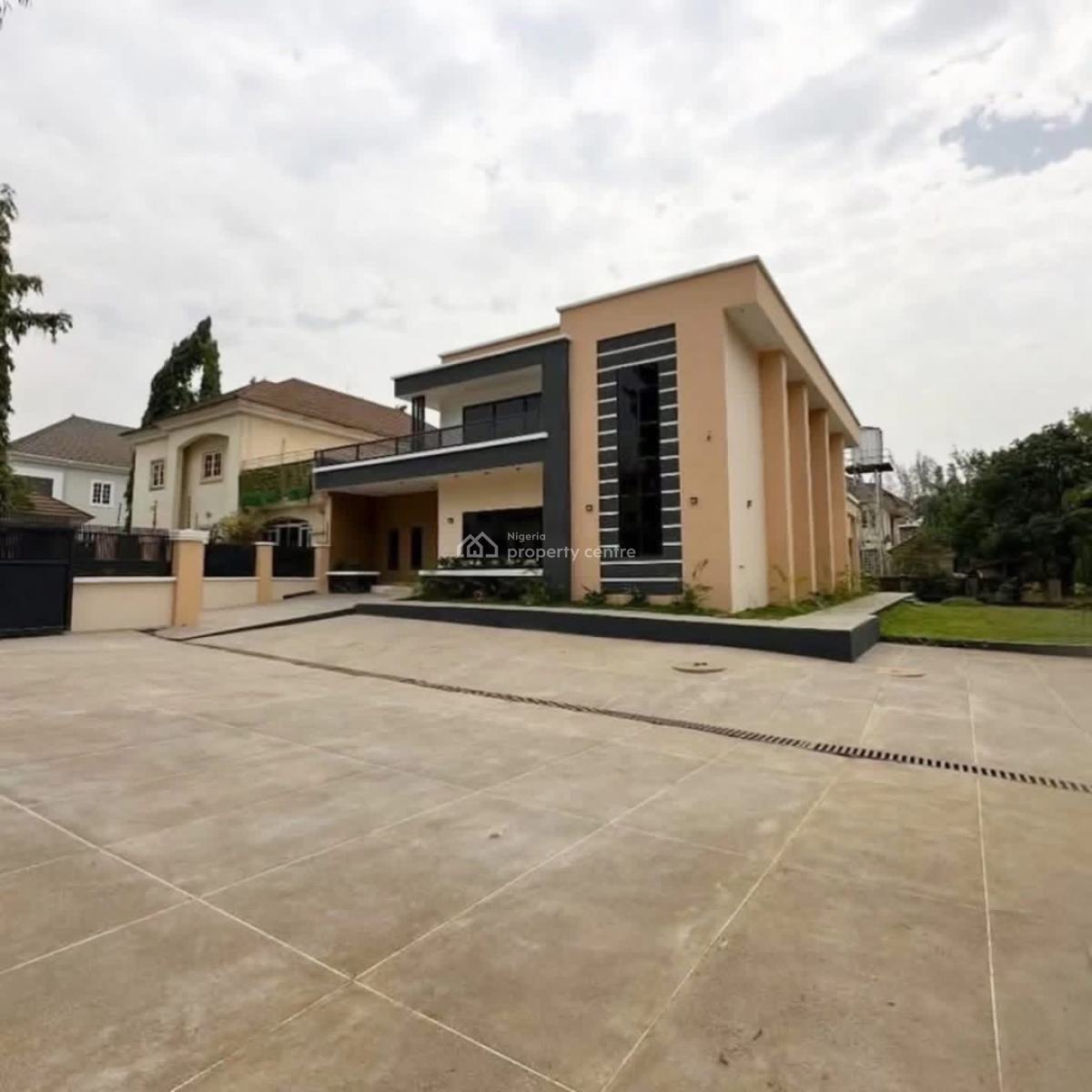 5 Bedrooms Semi Detached Spacious Duplex, Bq, Green Areas, By Legislative Quarters, Apo, Abuja, Semi-detached Duplex for Sale