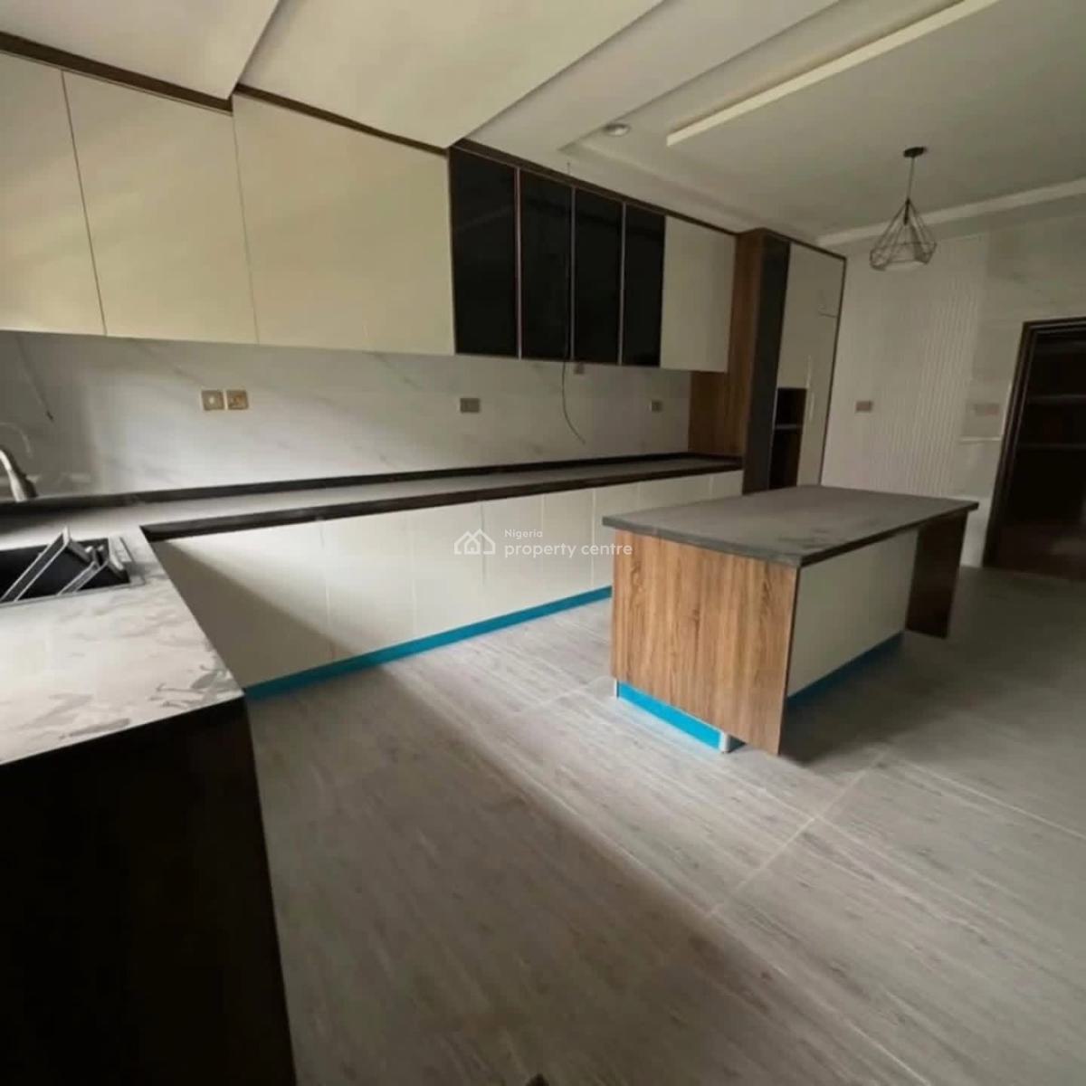 5 Bedrooms Semi Detached Spacious Duplex, Bq, Green Areas, By Legislative Quarters, Apo, Abuja, Semi-detached Duplex for Sale