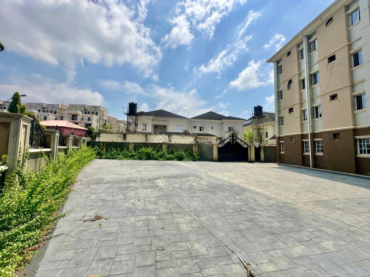 32 Units of 3-bedroom Apartment Complex, Wuse 2, Abuja, Flat / Apartment for Rent