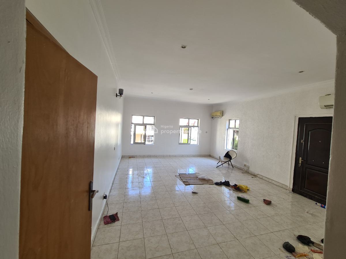 a Fully Serviced 4 Bedroom  Semi-detached  Duplex with a Room Bq, Lekki Phase 1, Lekki, Lagos, Semi-detached Duplex for Rent