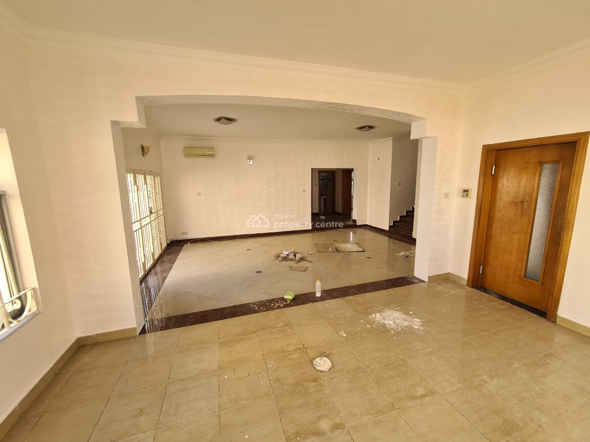 a Fully Serviced 4 Bedroom  Semi-detached  Duplex with a Room Bq, Lekki Phase 1, Lekki, Lagos, Semi-detached Duplex for Rent