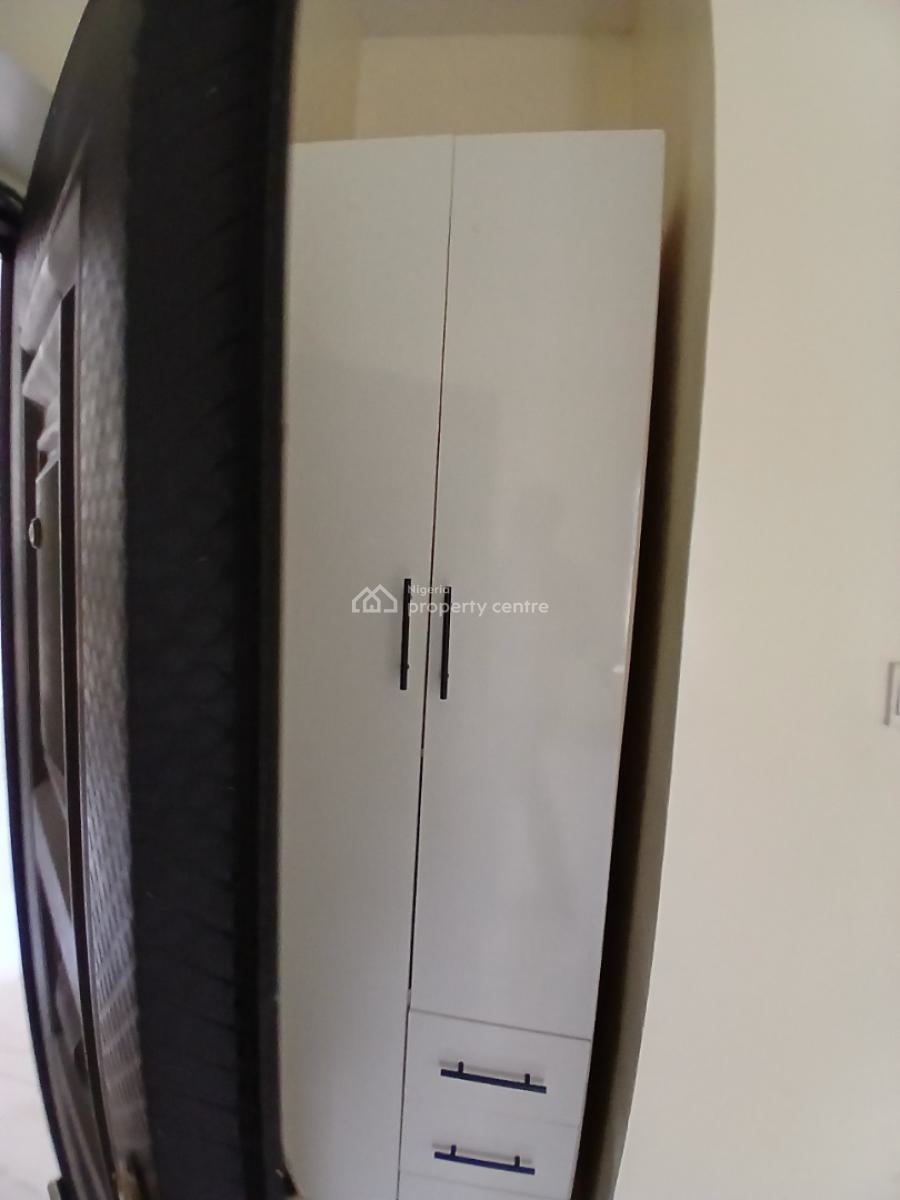 2 Bedroom En-suite Self-serviced Compact Flat, Ikate Elegushi, Lekki, Lagos, Flat / Apartment for Rent