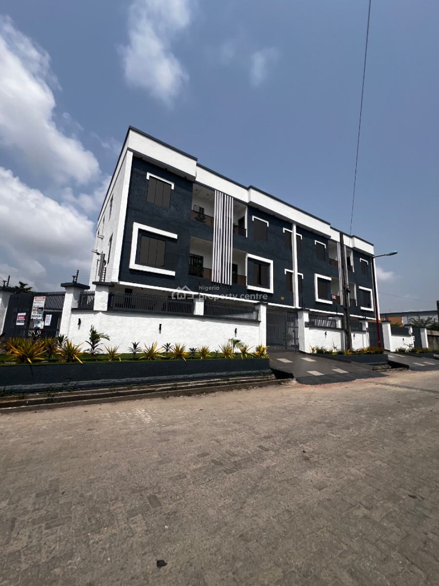 Newly Built 4 Bedroom Semi Detached Duplex with a Room, Bq, Lekki Phase 1, Lekki, Lagos, Semi-detached Duplex for Sale