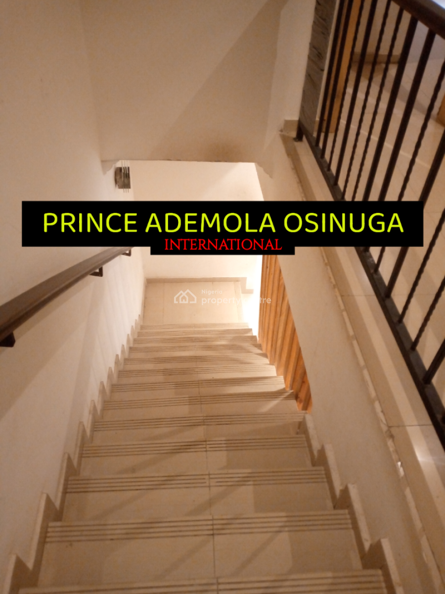 24 Hours Deal! Renovation Needed - Well Sized 4 Bedroom Terrace, Banana Island, Ikoyi, Lagos, Terraced Duplex for Rent