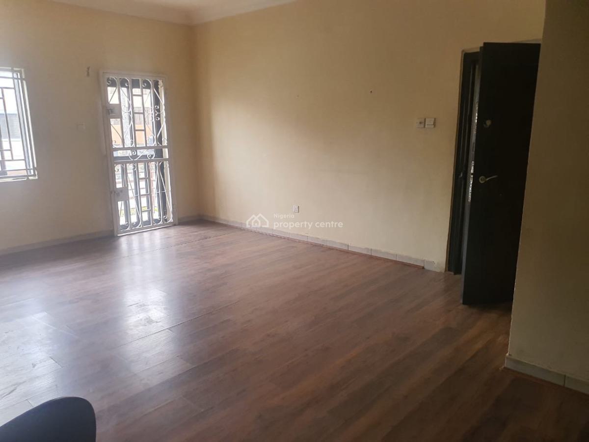 Spacious 3 Bedroom Apartment, Femi Okunnu Estate 3, Osapa, Lekki, Lagos, Flat / Apartment for Sale