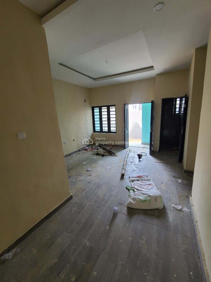 2 Bedroom Flat, Royal Garden Estate Inside Lakowe Golf Estate, Ibeju Lekki, Lagos, Flat / Apartment for Rent