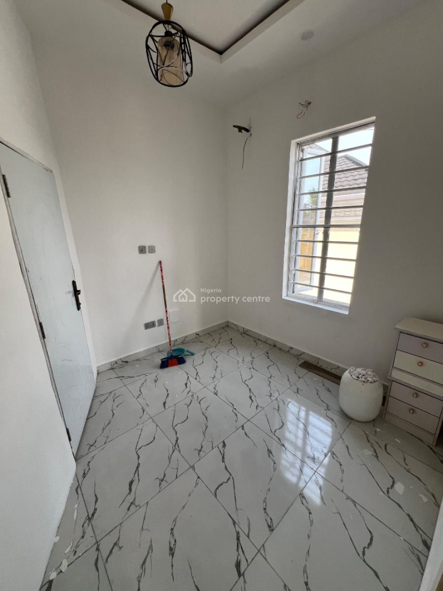 Super-clean Room and Parlour in Osapa London Estate, Osapa London Estate, Osapa, Lekki, Lagos, Mini Flat (room and Parlour) for Rent
