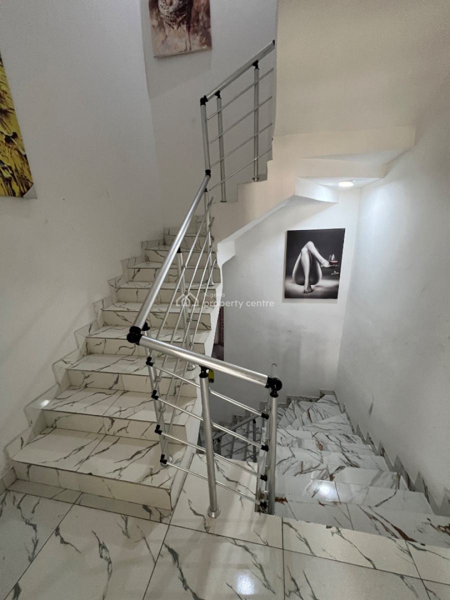 Super-clean Room and Parlour in Osapa London Estate, Osapa London Estate, Osapa, Lekki, Lagos, Mini Flat (room and Parlour) for Rent