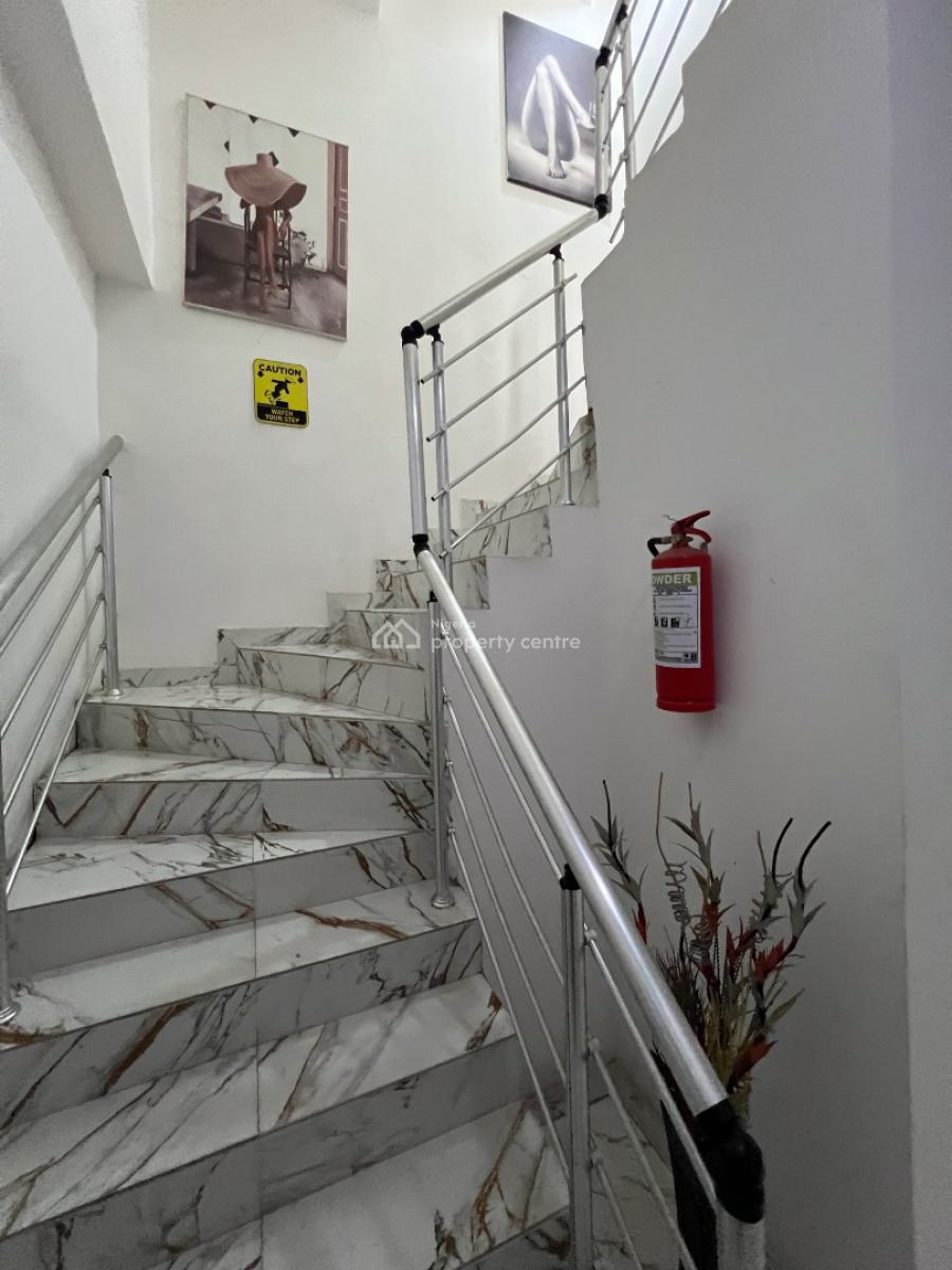 Super-clean Room and Parlour in Osapa London Estate, Osapa London Estate, Osapa, Lekki, Lagos, Mini Flat (room and Parlour) for Rent