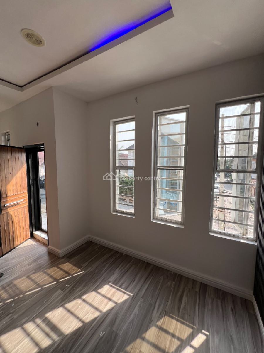 Super-clean Room and Parlour in Osapa London Estate, Osapa London Estate, Osapa, Lekki, Lagos, Mini Flat (room and Parlour) for Rent