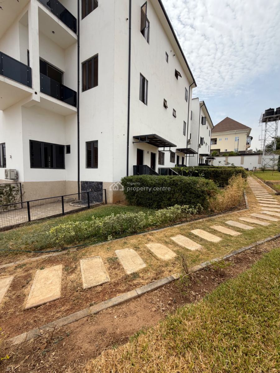 Massive 4 Bedroom Terrace + Bq, Asokoro District, Abuja, Terraced Duplex for Rent