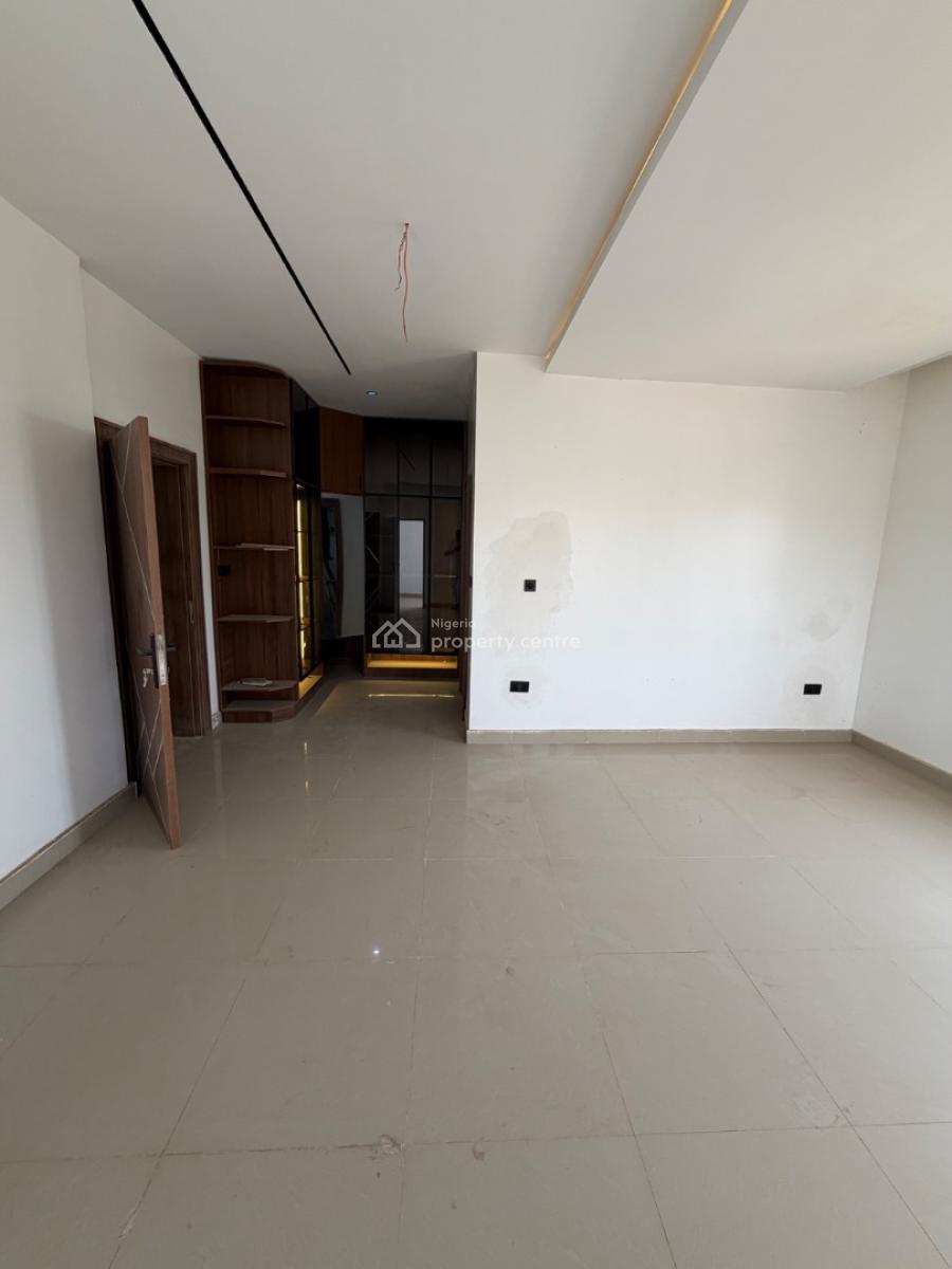 Massive 4 Bedroom Terrace + Bq, Asokoro District, Abuja, Terraced Duplex for Rent