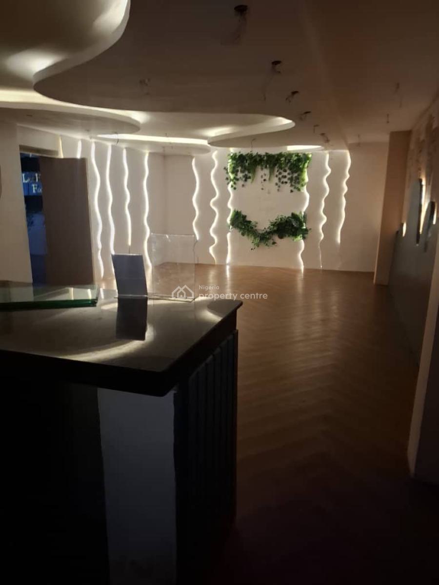 158 Square-meter Shop/commercial Space in The Biggest Mall, Lekki Phase 1, Lekki, Lagos, Commercial Property for Rent