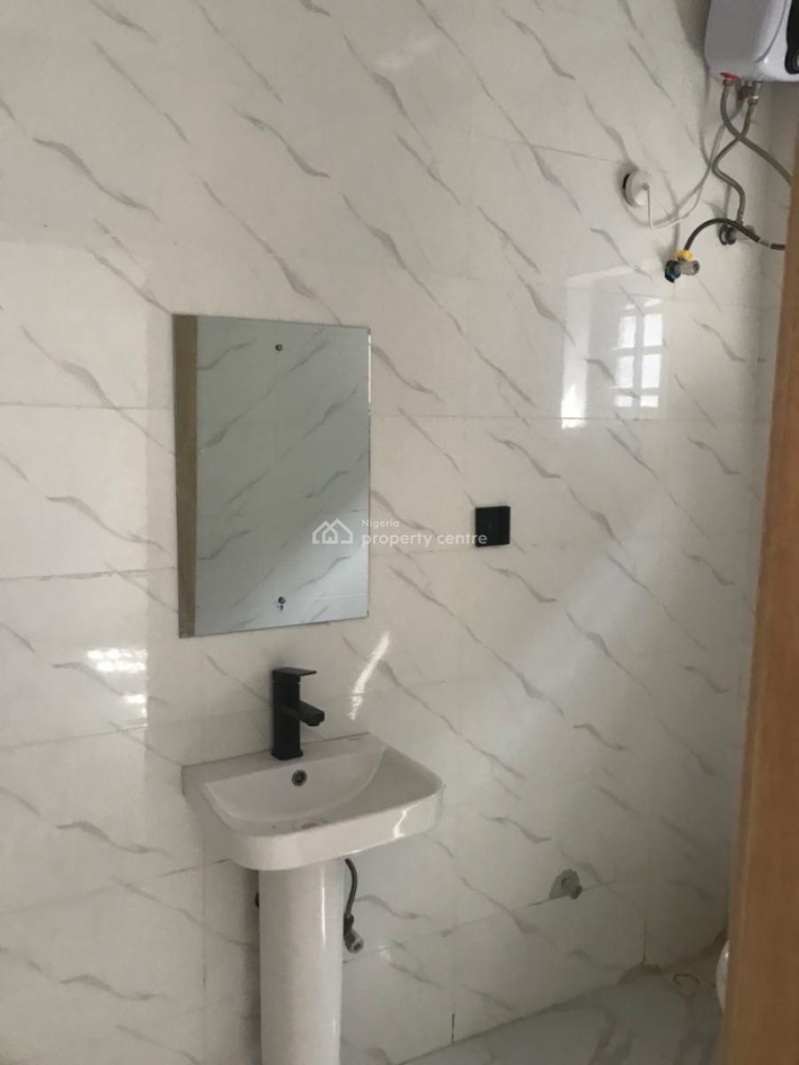 Luxury 3 Bedroom Apartment with Excellent Facility, Olokonla, Ajah, Lagos, Flat / Apartment for Rent