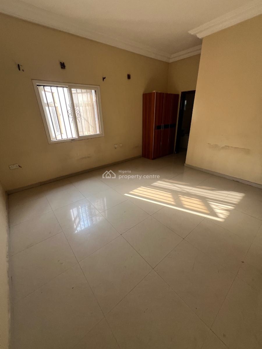 Strategically Located 5-bedroom Fully-detached House with Bq, Lekki Phase 1, Lekki, Lagos, Detached Duplex for Rent