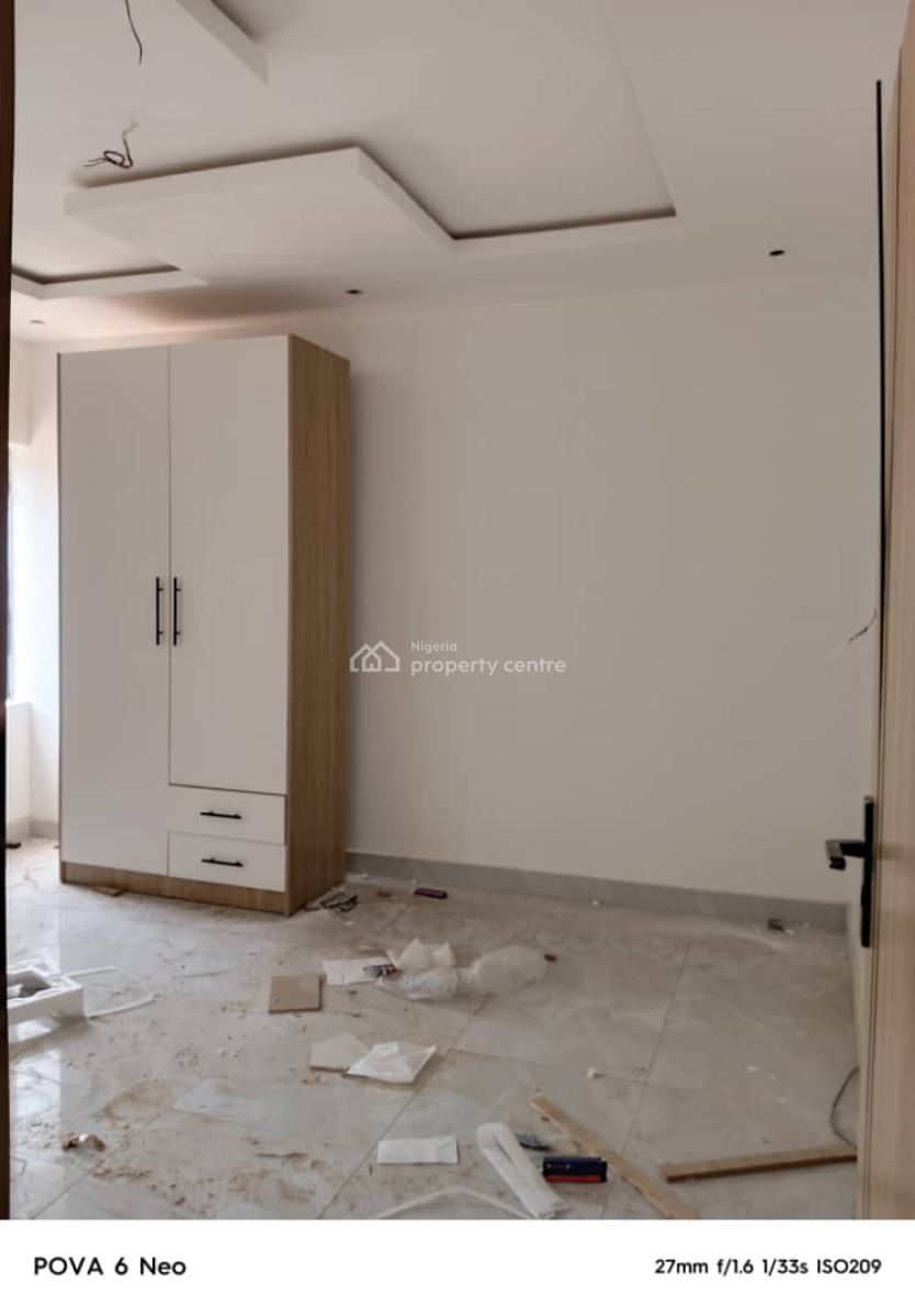 Lovely 3 Bedroom Flat, Maryland, Lagos, Flat / Apartment for Rent