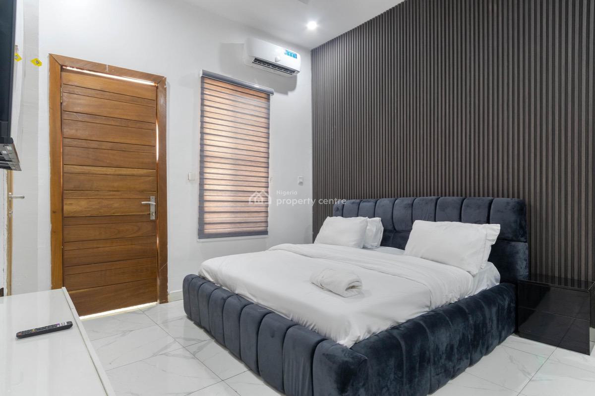 Luxury 3 Bedroom Terrace Duplex with Excellent Facility, Ikota, Lekki, Lagos, Terraced Duplex for Rent