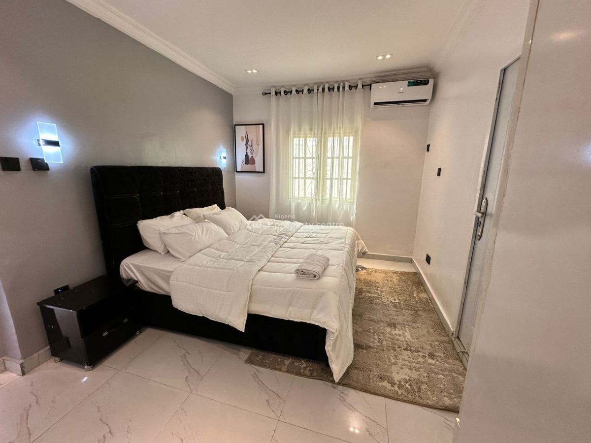 a Luxury 3 Bedrooms Flat Bungalow with Excel, Thomas Estate, Sangotedo, Ajah, Lagos, Flat / Apartment for Rent