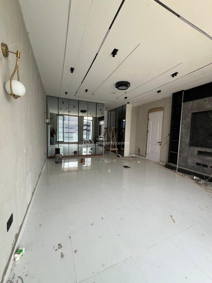 Well Built 4 Bedroom Terraced Duplex with Bq and Swimming Pool, Lekki Phase 1, Lekki, Lagos, Terraced Duplex for Sale