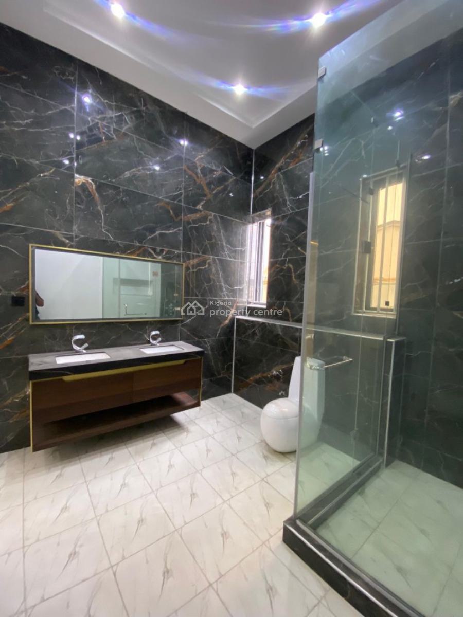 Pristine 6 Bedrooms Fully Detached Duplex with Bq, Lekki Phase 1, Lekki, Lagos, Detached Duplex for Sale