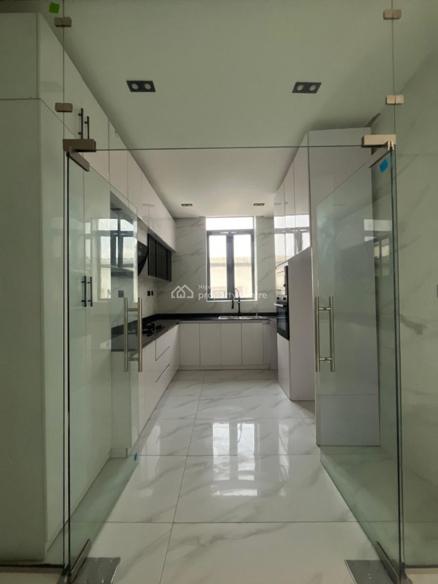Exclusive Brand New 2 Bedroom Fully Serviced Apartment Available, Ologolo, Lekki, Lagos, Flat / Apartment for Sale