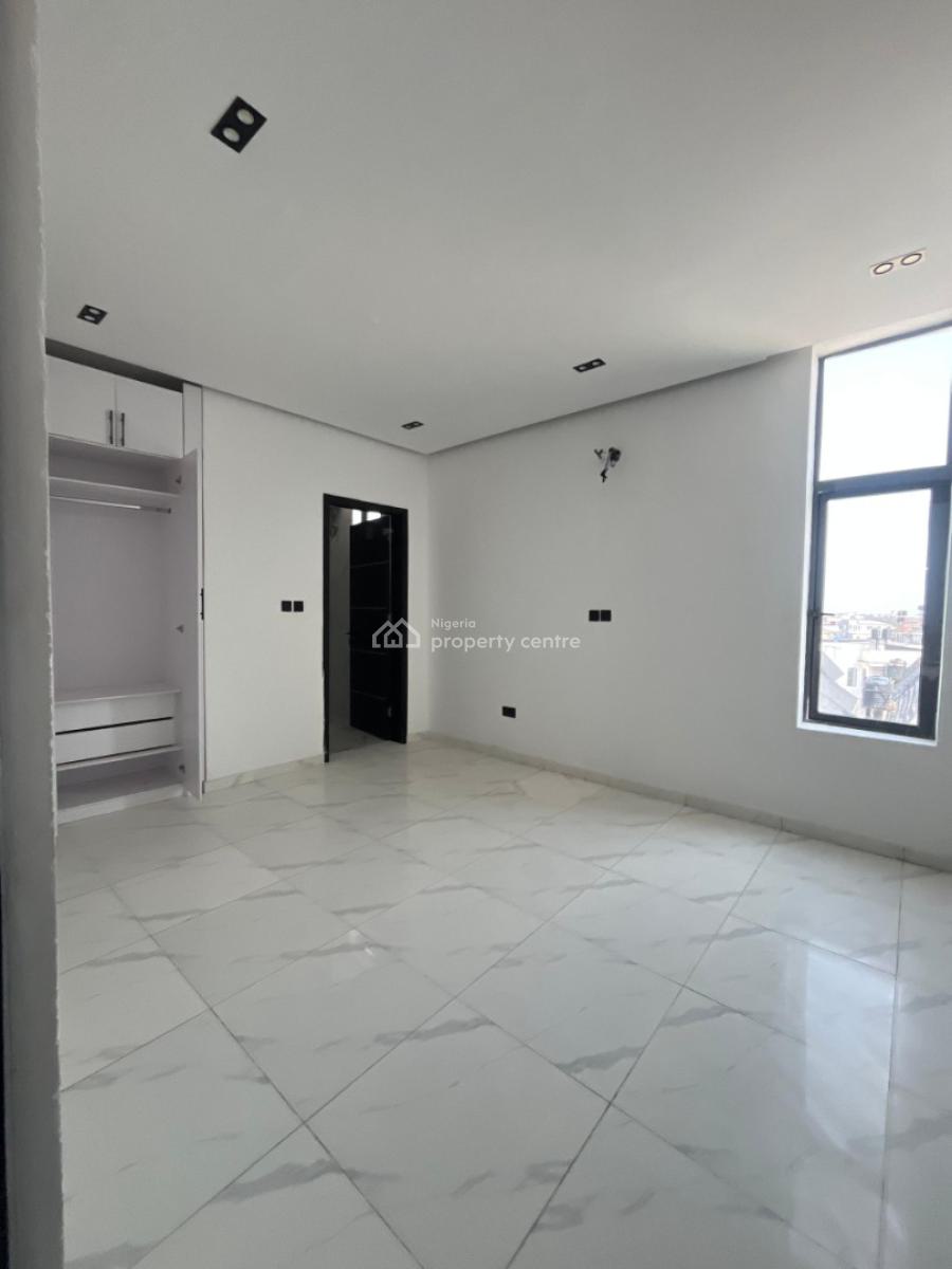 Exclusive Brand New 2 Bedroom Fully Serviced Apartment Available, Ologolo, Lekki, Lagos, Flat / Apartment for Sale