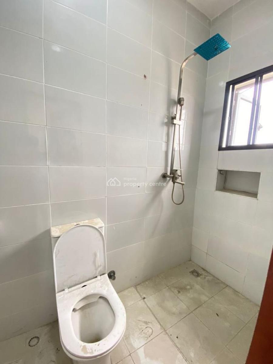 2 Bedroom Apartment, Ologolo, Lekki, Lagos, Flat / Apartment for Sale