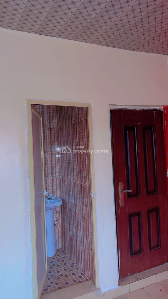 2 Bedroom Flats Upstairs, Palmwill Estate, Badore, Ajah, Lagos, Flat / Apartment for Rent