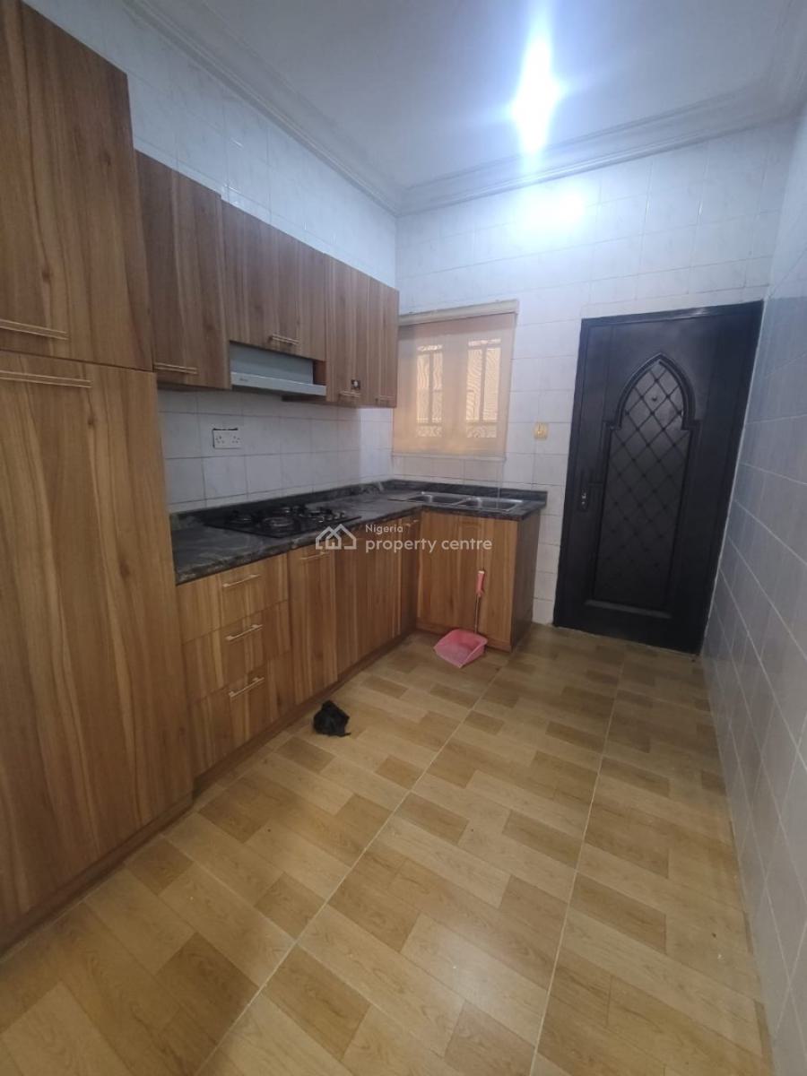 Fully Serviced and Well Spacious Mini Flat, Lekki Phase 1, Lekki, Lagos, Mini Flat (room and Parlour) for Rent