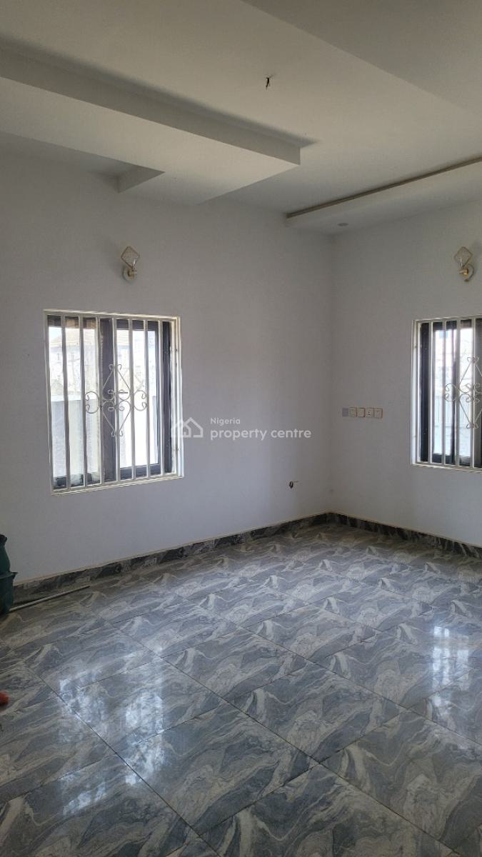 Luxurious 2 Bedroom with Bq, By Tipper Garage, Jahi, Abuja, Flat / Apartment for Rent