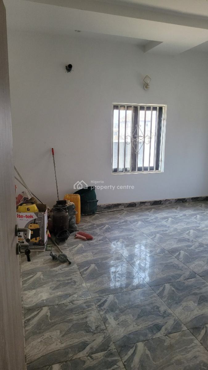 Luxurious 2 Bedroom with Bq, By Tipper Garage, Jahi, Abuja, Flat / Apartment for Rent