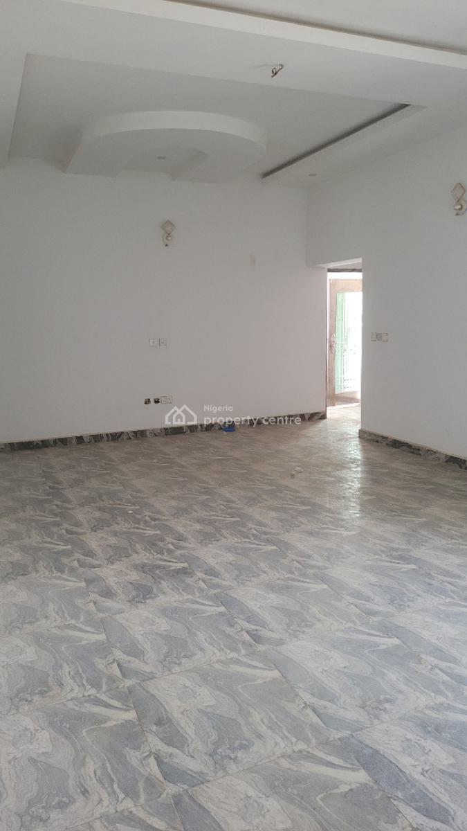 Luxurious 2 Bedroom with Bq, By Tipper Garage, Jahi, Abuja, Flat / Apartment for Rent