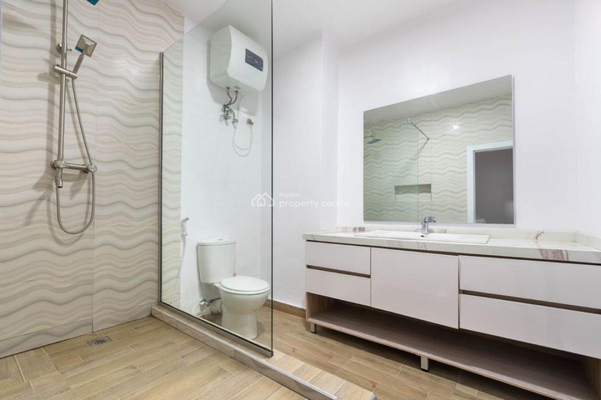 Luxury Furnished 3 Bedroom Waterfront Apartment, Lekki Phase 1, Lekki, Lagos, Flat / Apartment for Rent