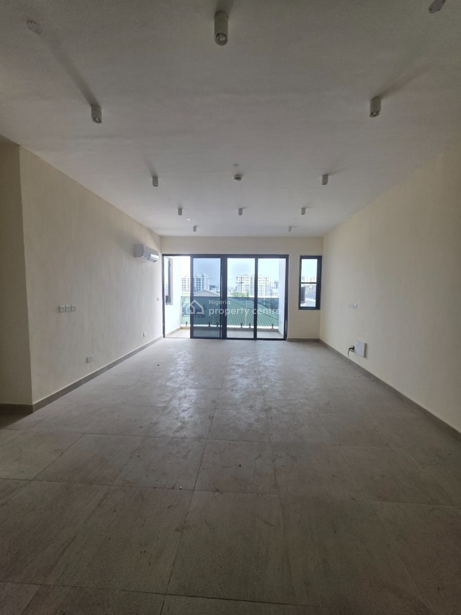 Luxury 3 Bedroom Apartment with Swimming Pool + Elevator, Lekki Phase 1, Lekki, Lagos, Flat / Apartment for Sale