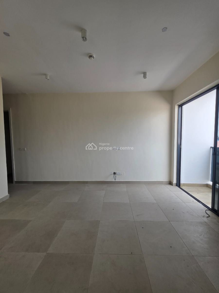 Luxury 3 Bedroom Apartment with Swimming Pool + Elevator, Lekki Phase 1, Lekki, Lagos, Flat / Apartment for Sale