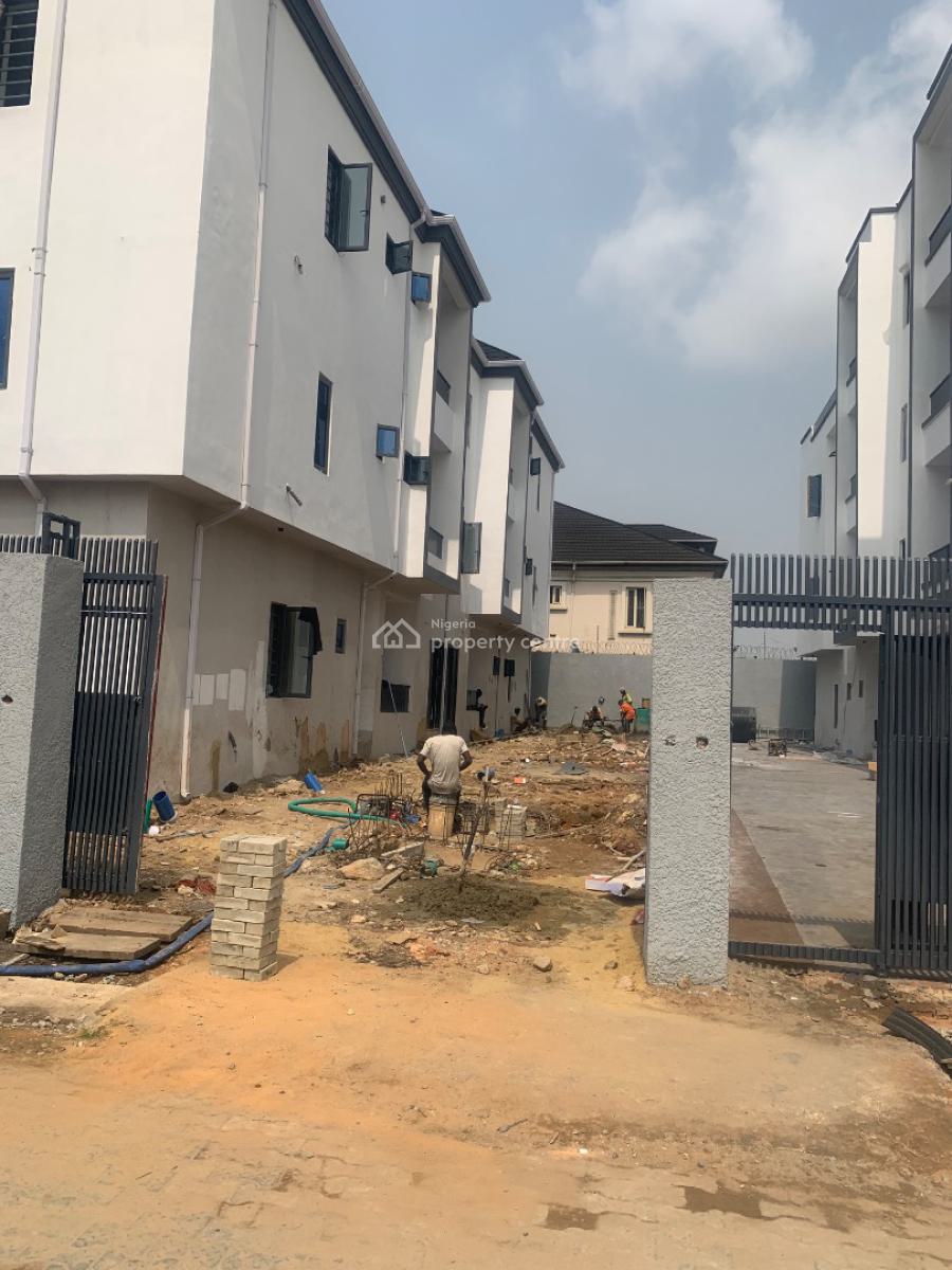 Newly Built and Well Maintained 3 Bedrooms Flat, Maryland, Lagos, Flat / Apartment for Sale