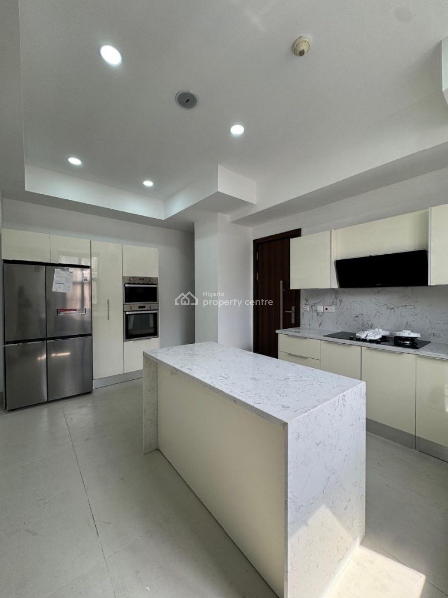 Three Bedroom Apartments, Lekki Phase 1, Lekki, Lagos, Flat / Apartment for Sale