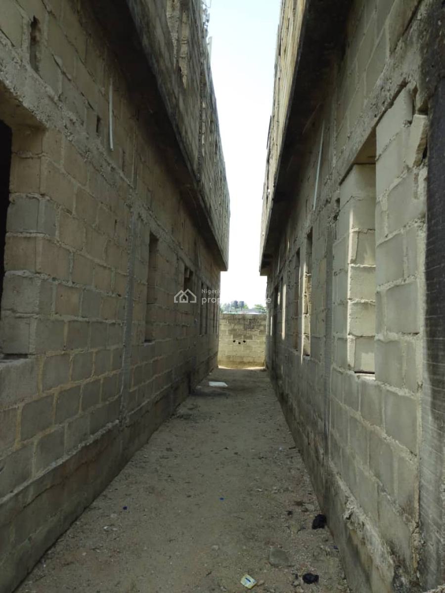 Distress!!! 5 Bedroom Duplex and 5 Units of 2 Bedroom, Orchid Road, Lekki, Lagos, Detached Duplex for Sale