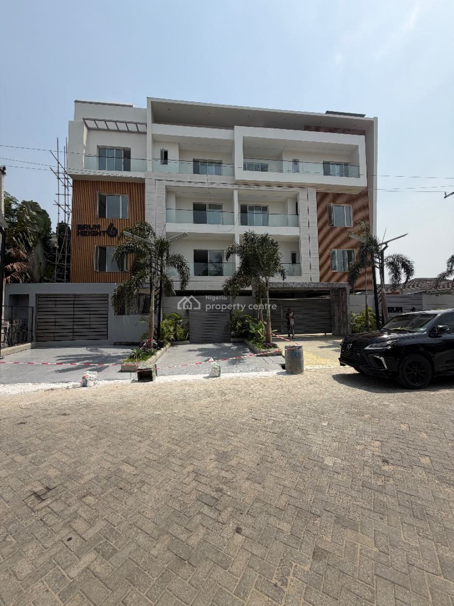 Spacious 2 Bedroom Flat with Pool and Gym, Lekki Phase 1, Lekki, Lagos, Block of Flats for Sale