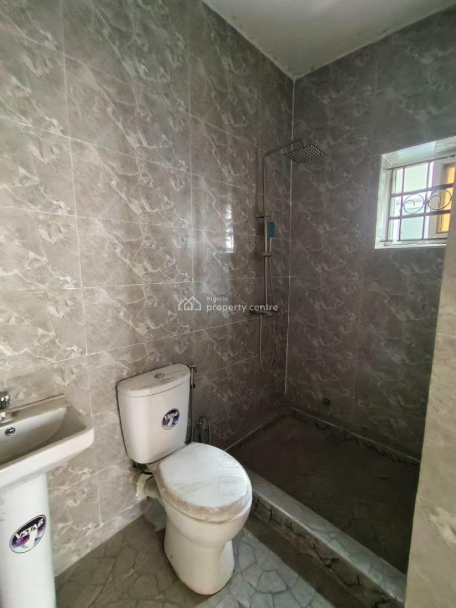 Newly Built 2 Bedrooms Apartment, Mobil Road, Ajah, Lagos, Flat / Apartment for Rent