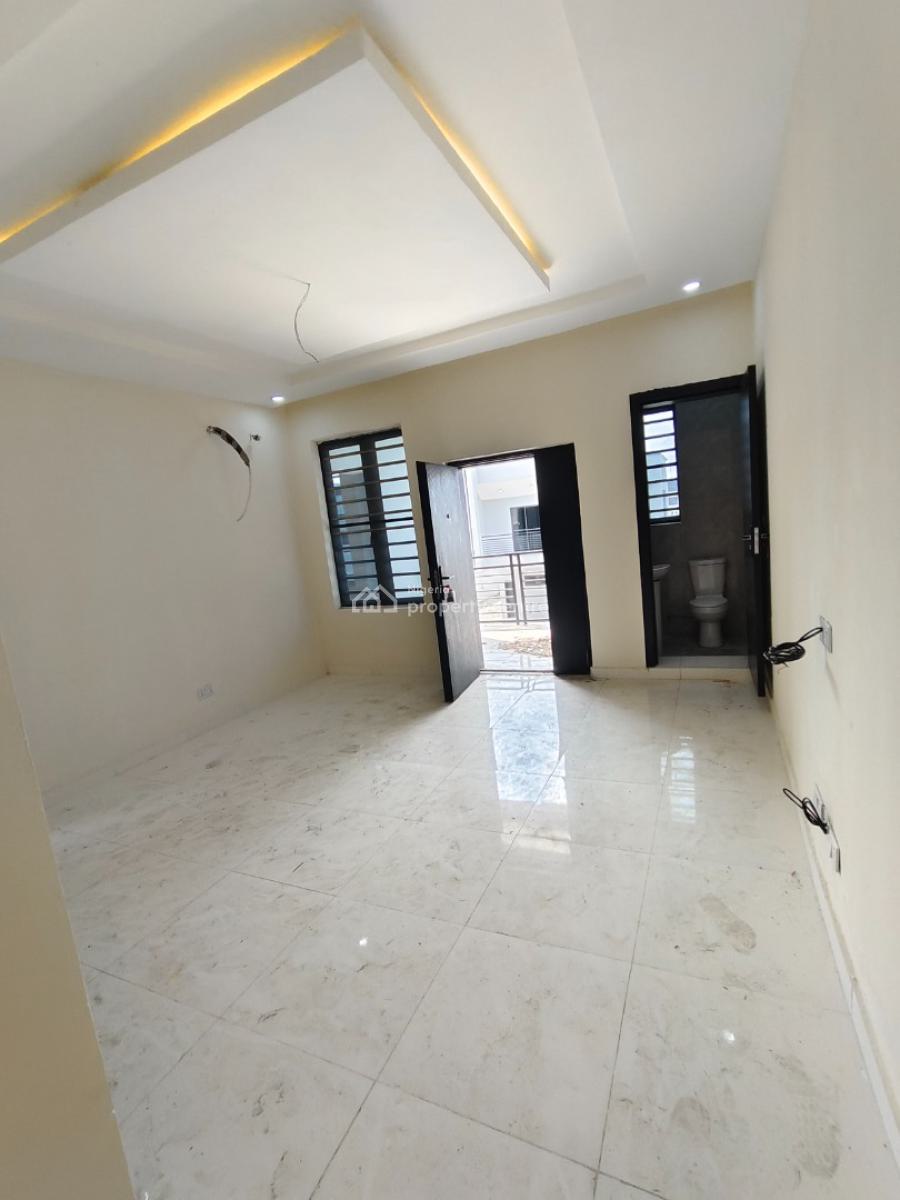 Newly Built Studio Room and Parlor, Skymall Olokonla Axis, Sangotedo, Ajah, Lagos, Mini Flat (room and Parlour) for Rent