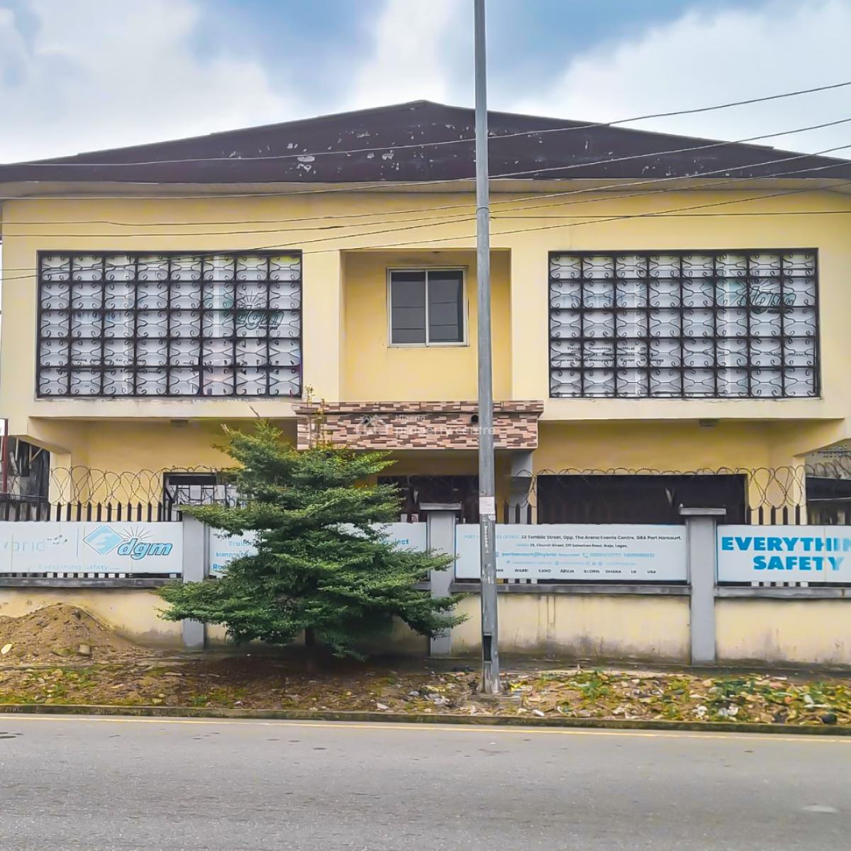 5 Bedroom Duplex Office Space with 3 Bqs in a Private Compound, Gra Phase 2, Port Harcourt, Rivers, Office Space for Rent