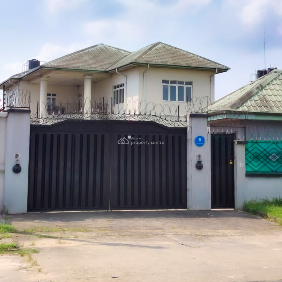 5 Bedroom Duplex Office Space with 2 Bqs in a Private Compound, Gra Phase 2, Port Harcourt, Rivers, Office Space for Rent