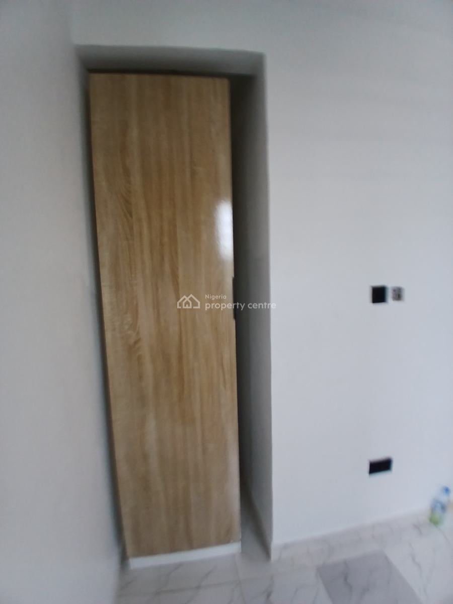 Brand New and Serviced with 24/7 Power Supply Very Compact 2 Bedroom E, Ikate, Lekki, Lagos, Flat / Apartment for Rent