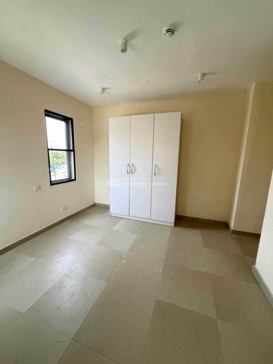 Luxury 2 Bedroom Apartment with Bq, Lekki Phase 1, Lekki, Lagos, Flat / Apartment for Rent